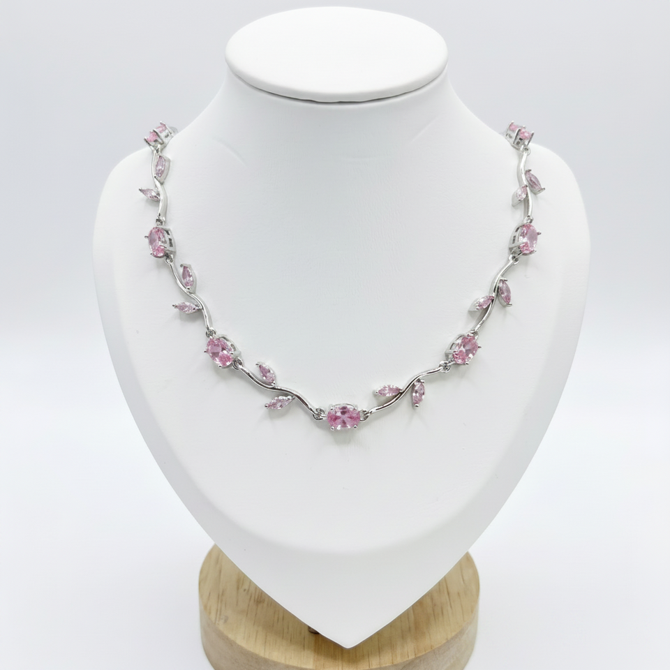 Tulip necklace