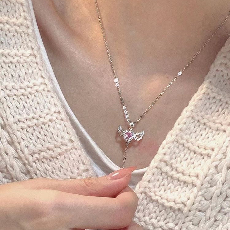 Collier Ailes d’Ange – Cœur Scintillant