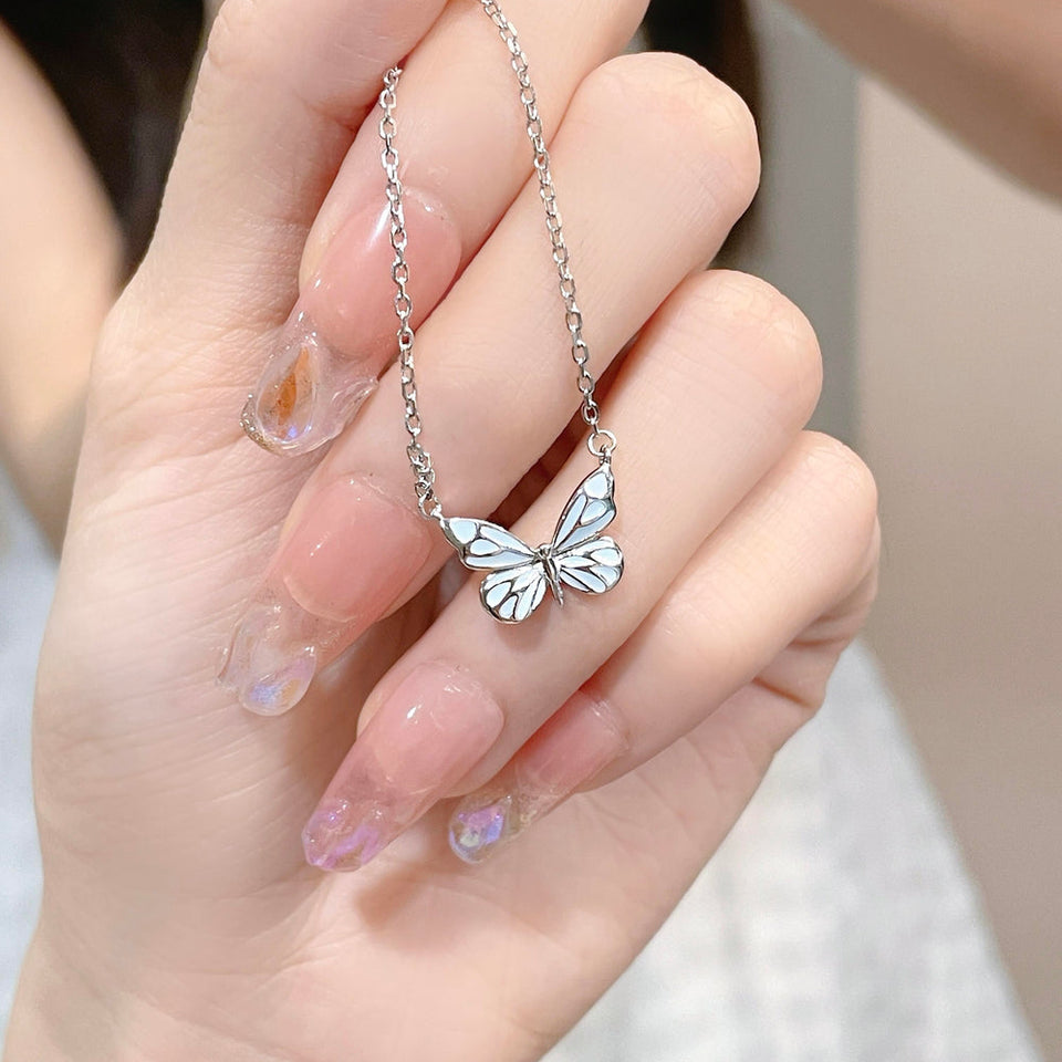 Collier Papillon Lumineux 🦋