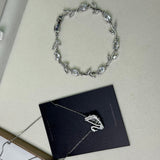 Ensemble Swan necklace X tulip bracelet